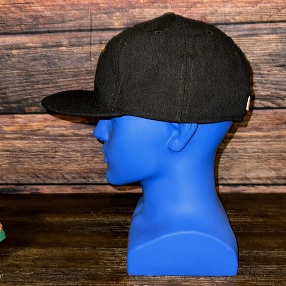 New Era 59Fifty Pittsburgh Pirates MLB Fitted 7-1/2 Hat - Picture 3 of 6